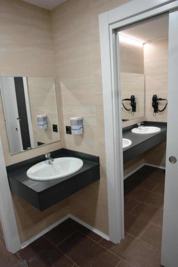 Hostel Trovadores Burgo Esterno foto