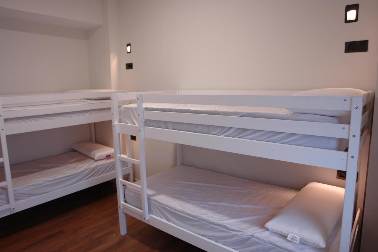 Hostel Trovadores Burgo Esterno foto