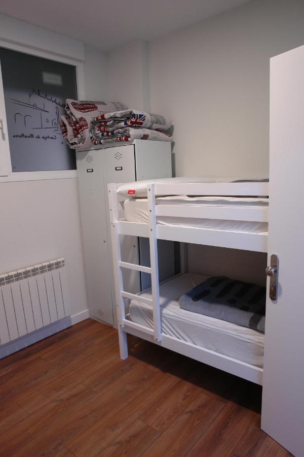Hostel Trovadores Burgo Esterno foto