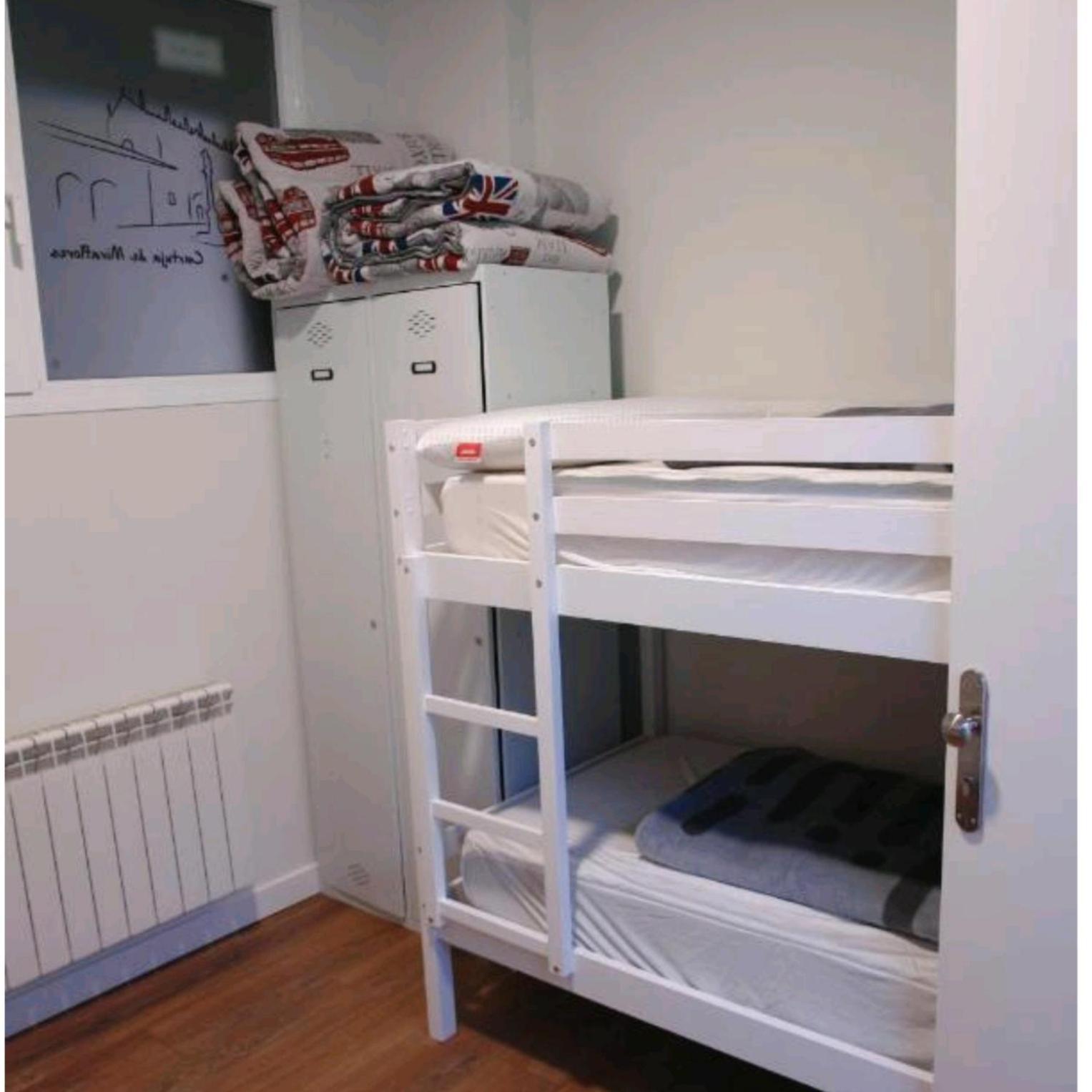Hostel Trovadores Burgo Esterno foto
